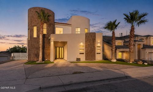 9046 Eclipse St, El Paso, TX, 79904-1131 | Card Image