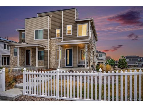 10 N Trussville St, Aurora, CO, 80018-1928 | Card Image