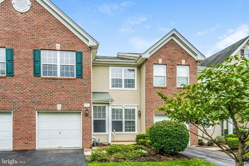 17 Lancaster Ct, West Windsor, NJ, 08550-3270 | Card Image