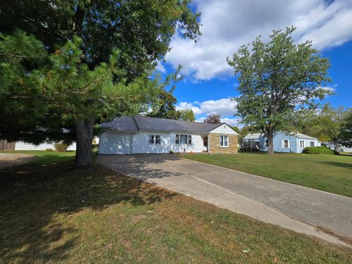 133 State St, Hillsdale, MI, 49242-1461 | Card Image