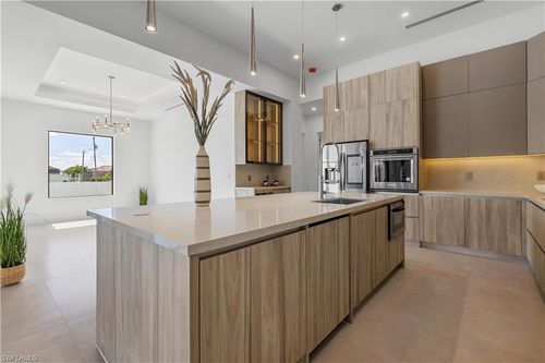 109 Nw 35th Pl, Cape Coral, FL, 33993-6970 | Card Image