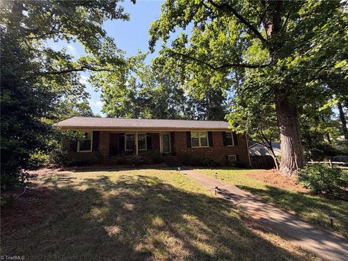 1601 Forest Valley Rd, Greensboro, NC, 27410-3015 | Card Image