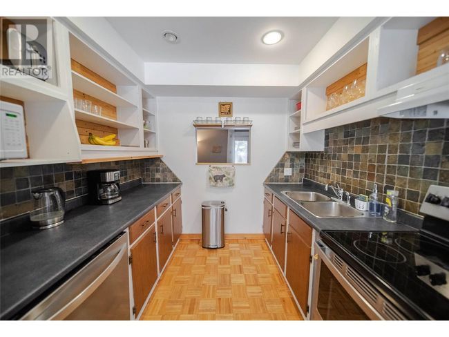 33C Mount Trinity Ave, Townhouse with 3 bedrooms, 2 bathrooms and null parking in Fernie BC | Image 12