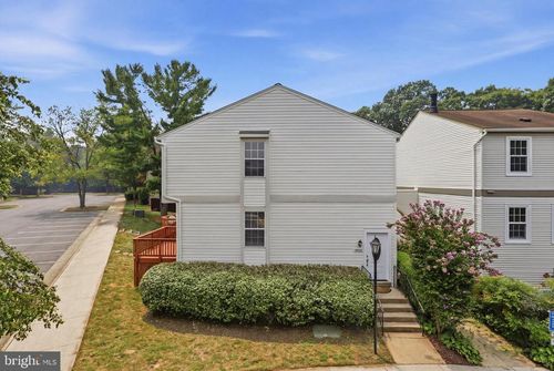37-5906 Bridgetown Ct, BURKE, VA, 22015-2875 | Card Image