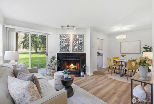 unit-309a-5300 Harbour Pointe Blvd, Mukilteo, WA, 98275-5125 | Card Image