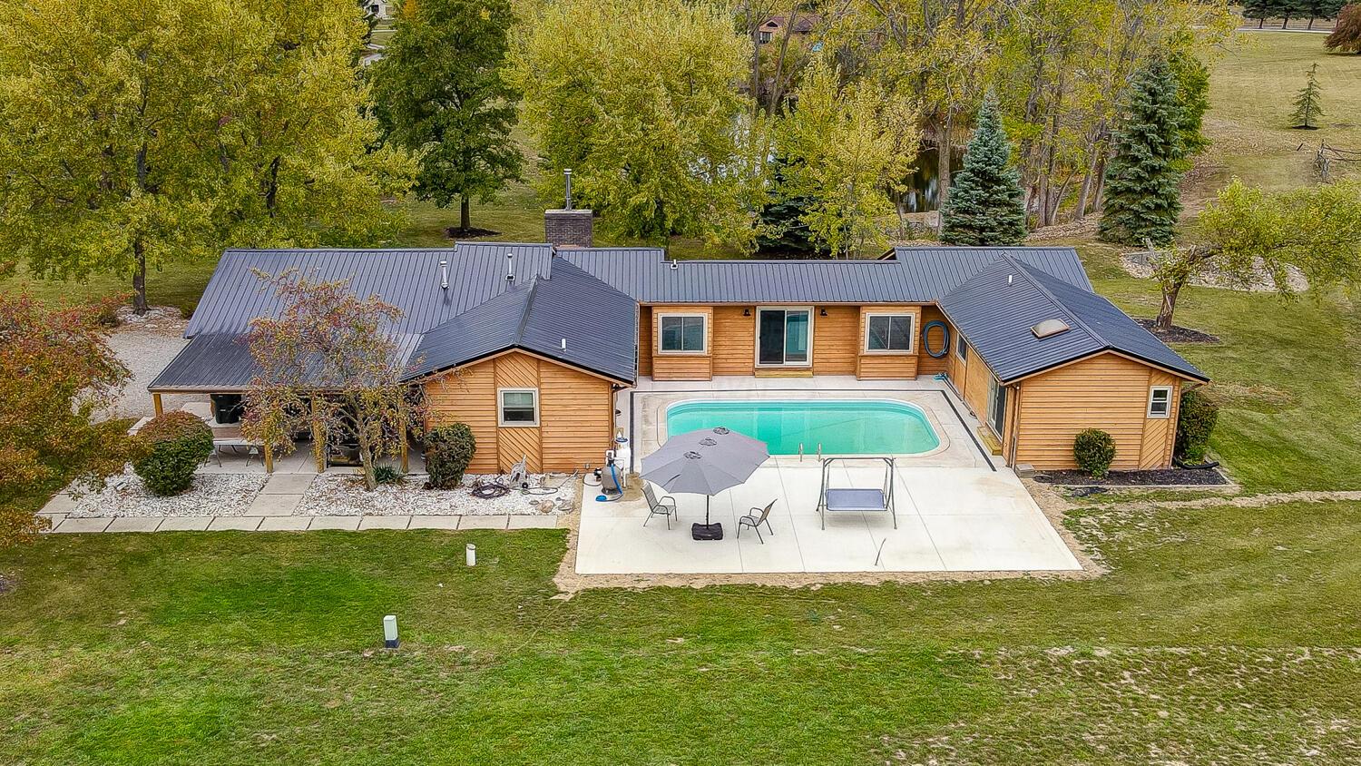 Highland Lakes Dr, Lima, OH 45801