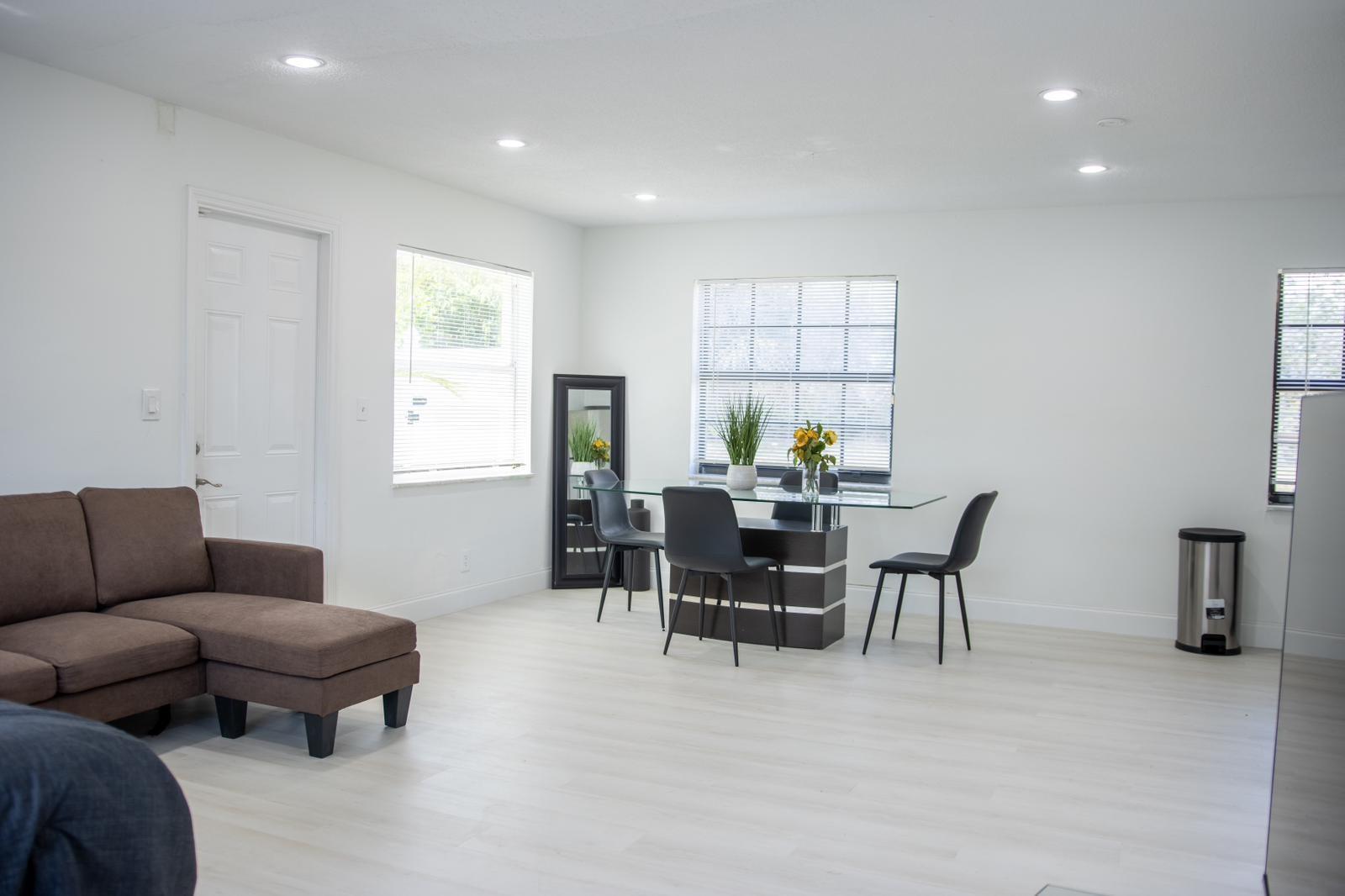 Residential Lease in Deerfield Beach 3