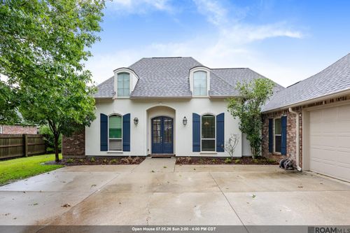 18249 Shadow Creek Ave, Baton Rouge, LA, 70816-3749 | Card Image