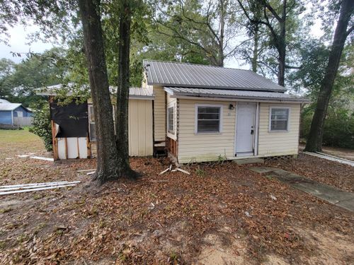 99 N 9th St, DeFuniak Springs, FL, 32433 | Card Image