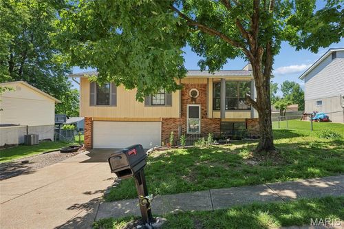 3120 Shelley Lynn Dr, Arnold, MO, 63010-5808 | Card Image