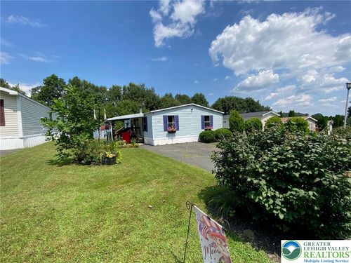 320 Ashford Ln, Hereford, PA, 18056-1513 | Card Image