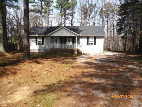 205 Windy Park Dr, Mc Ewen, TN, 37101-5540 | Card Image