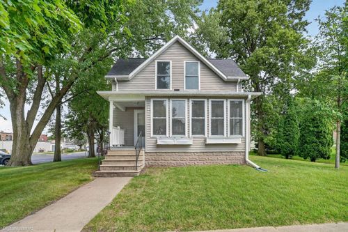 144 E Franklin Street, Denver, IA, 50622 | Card Image