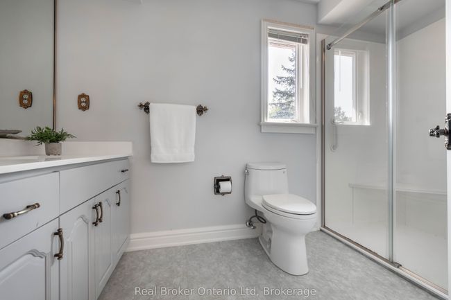 122 Cottage Lane, House other with 6 bedrooms, 4 bathrooms and 6 parking in Georgian Bluffs ON | Image 25