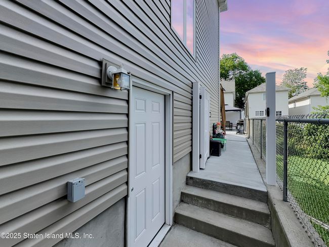19 Scribner Ave | Image 27