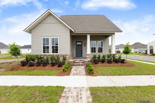 13751 Sweet Cherry Dr, Baton Rouge, LA, 70810-7436 | Card Image
