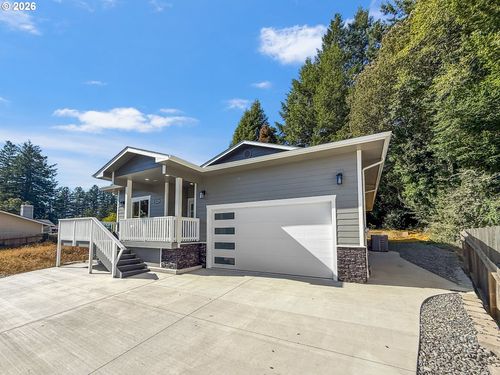 891 Joshua Ct, Brookings, OR, 97415-9394 | Card Image