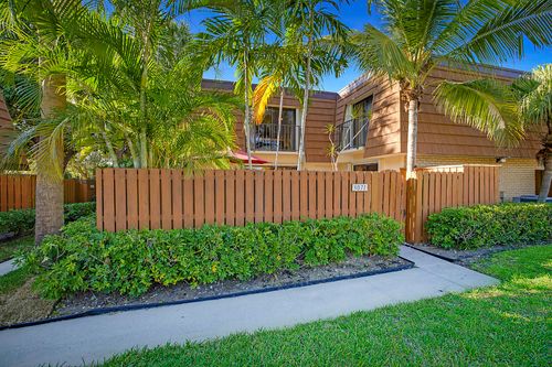 3071 30th Ct, Jupiter, FL, 33477-9372 | Card Image