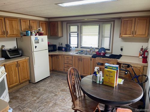 7046 Root St, Mount Morris, MI, 48458-9425 | Card Image