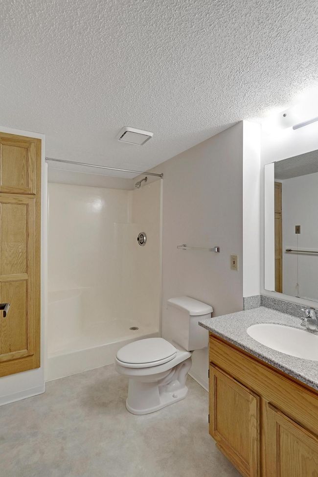 APT-415 - 2601 Kenzie Ter, Condo with 2 bedrooms, 2 bathrooms and null parking in Saint Anthony MN | Image 7