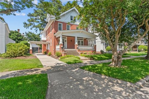 1046 Jamestown Cres, Norfolk, VA, 23508-1260 | Card Image