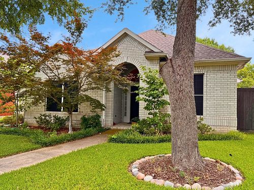 305 Parkhurst Ln, Allen, TX, 75013-2962 | Card Image