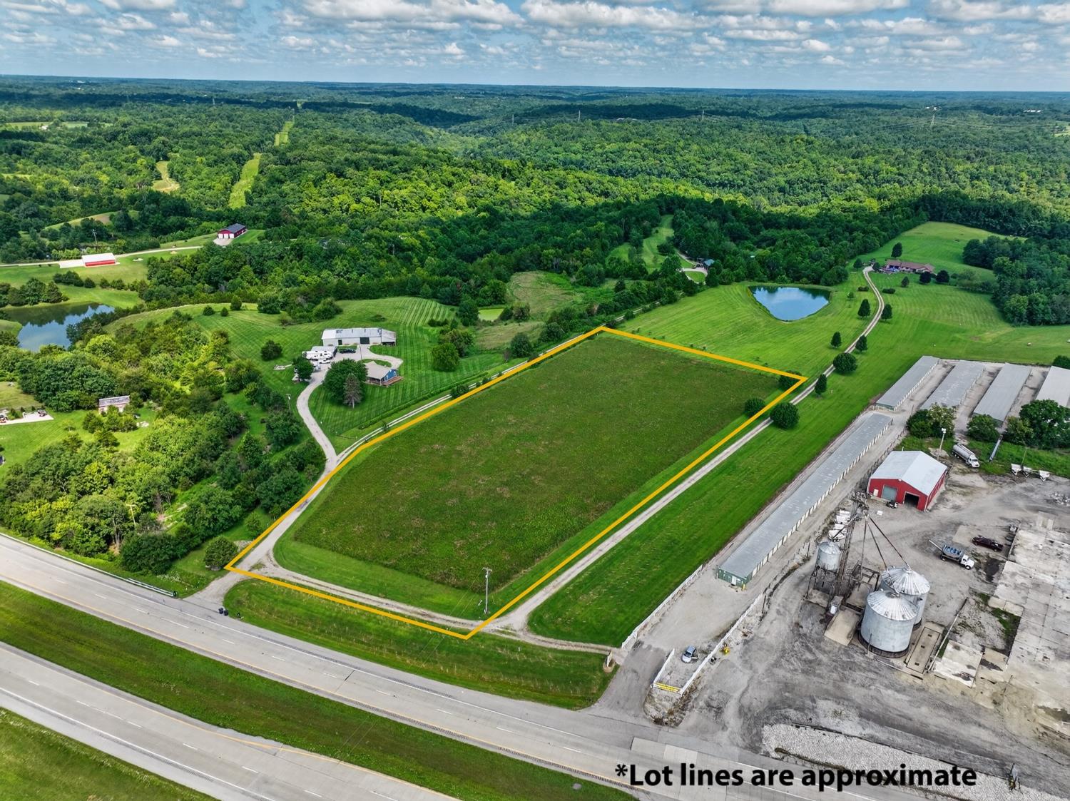 Land in Dillsboro