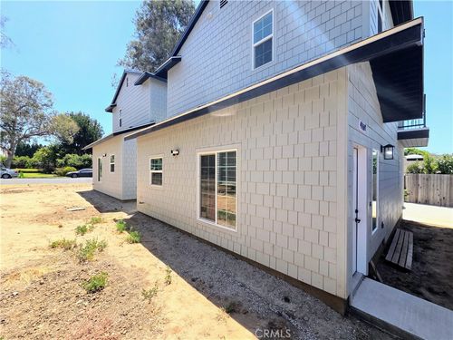 4169 Country Club Dr, Long Beach, CA, 90807-1905 | Card Image