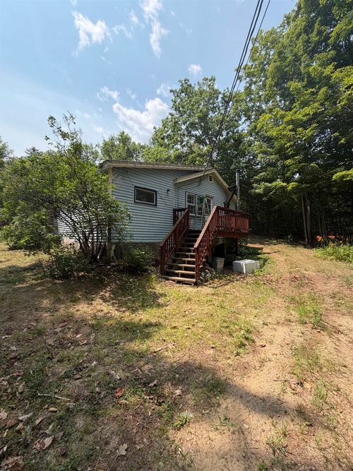 190 Whittier Rd, West Ossipee, NH, 03890-4450 | Card Image