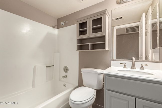 9106 N 68 Th Ln, Townhouse with 2 bedrooms, 2 bathrooms and null parking in Peoria AZ | Image 23