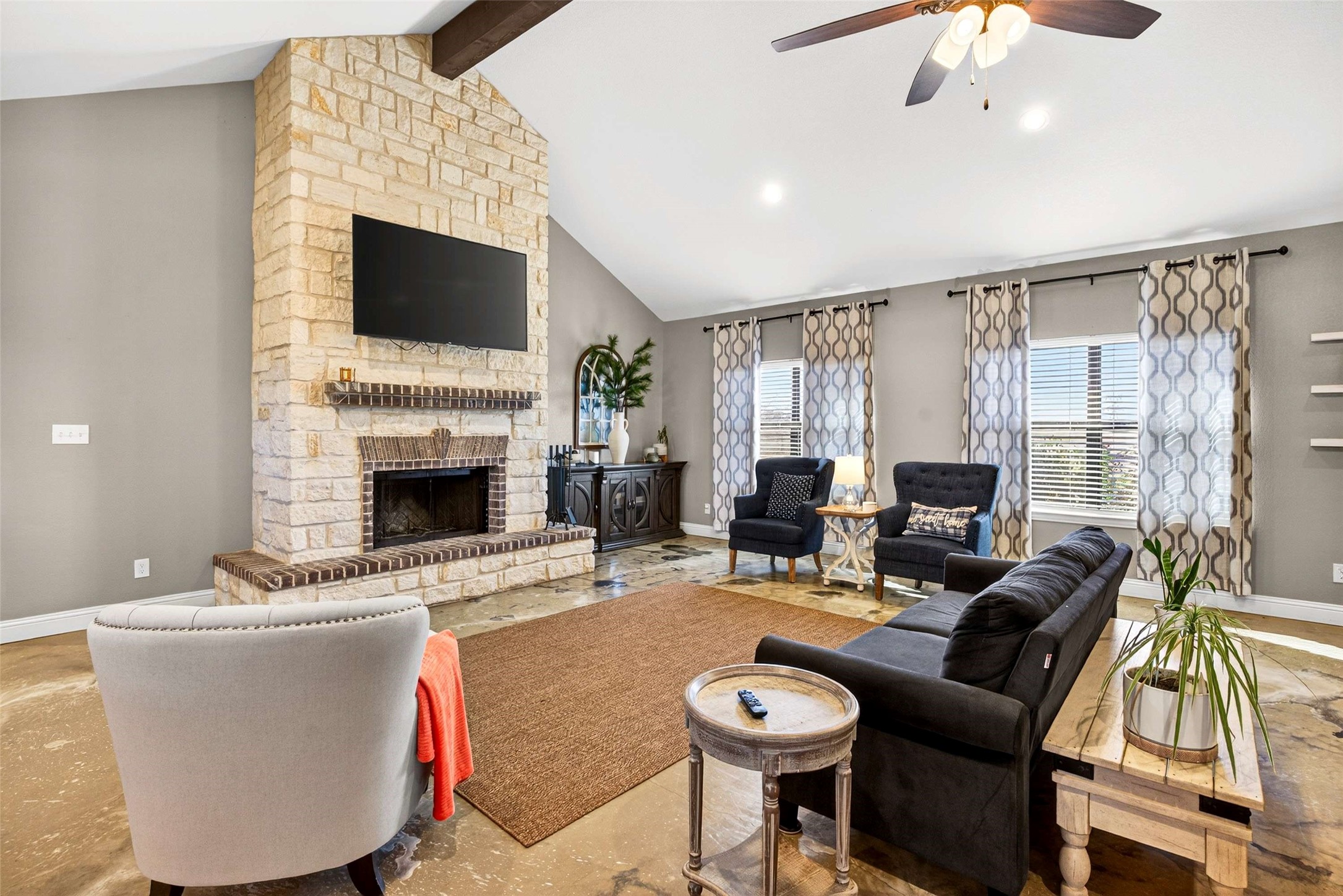 Residential in Paradise 4