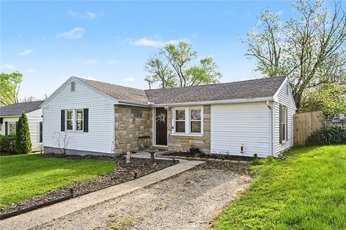 1864 Burrows Blvd, Fairborn, OH, 45324-3160 | Card Image