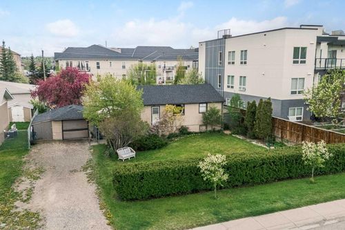 15307 1 St Se, Calgary, AB, T2X2A2 | Card Image