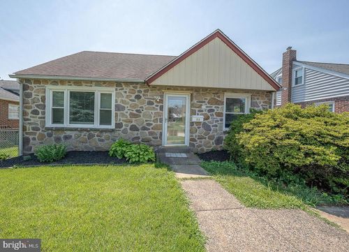 113 Walnut Hill Ln, HAVERTOWN, PA, 19083-2839 | Card Image