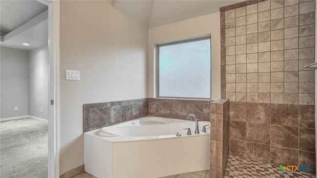 1210 Mountain View Dr, House other with 3 bedrooms, 3 bathrooms and null parking in Harker Heights TX | Image 30