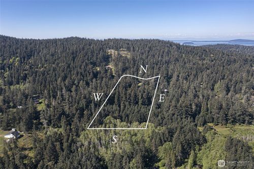 912 Sandwith Rd, Friday Harbor, WA, 98250-4939 | Card Image