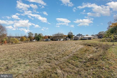2-105 Carriage Way, EAST EARL, PA, 17519-9336 | Card Image