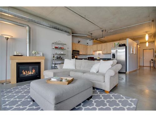 512-720 N 4th St, Minneapolis, MN, 55401-1948 | Card Image