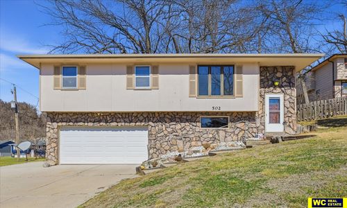 502 Timber Cir, Crescent, IA, 51526-3601 | Card Image