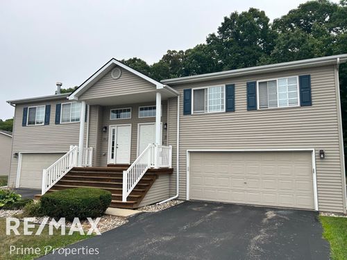 1014 Timber Ridge Ct, Grand Blanc, MI, 48439-7444 | Card Image