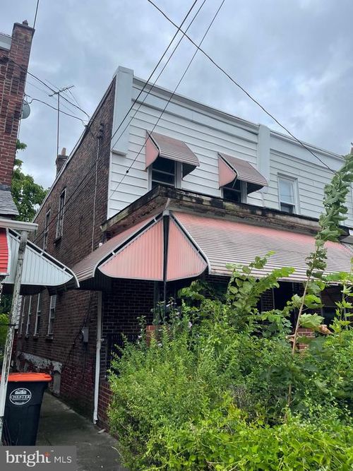 708 Jeffrey St, CHESTER, PA, 19013-2715 | Card Image