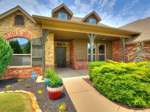 10825 Nw 34th Street, Yukon, OK, 73099 | Card Image