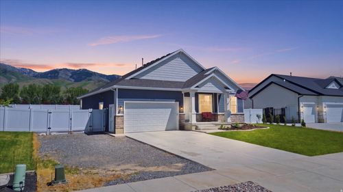 628 S 380 E, Smithfield, UT, 84335-5006 | Card Image