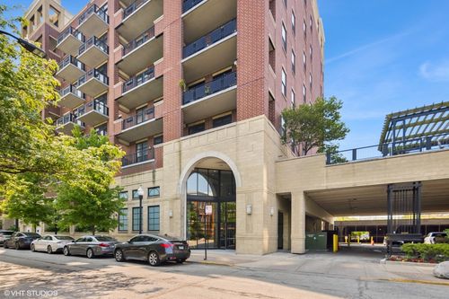 unit-414-811 15th Pl, Chicago, IL, 60608-1636 | Card Image