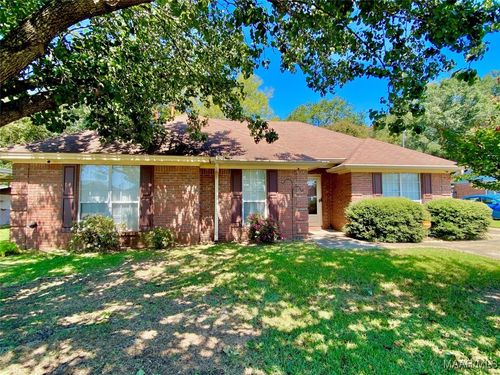 137 Mossey Ln, Millbrook, AL, 36054-2550 | Card Image