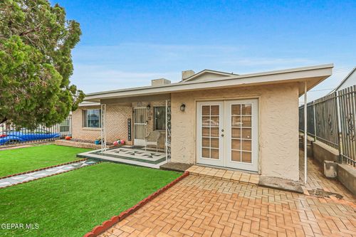 2508 Mountain Ave, El Paso, TX, 79930-2210 | Card Image