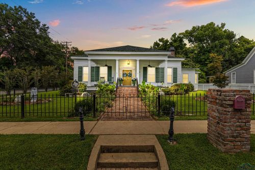 412 N Soda St, Jefferson, TX, 75657-1924 | Card Image