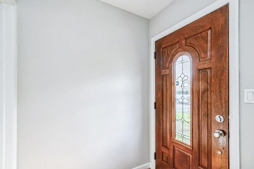 297 W 9th St, Deer Park, NY, 11729-6530 | Card Image