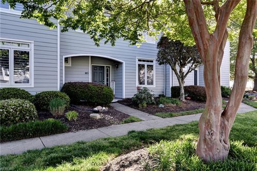 1039 Porte Harbour Arch, Hampton, VA, 23664-1550 | Card Image