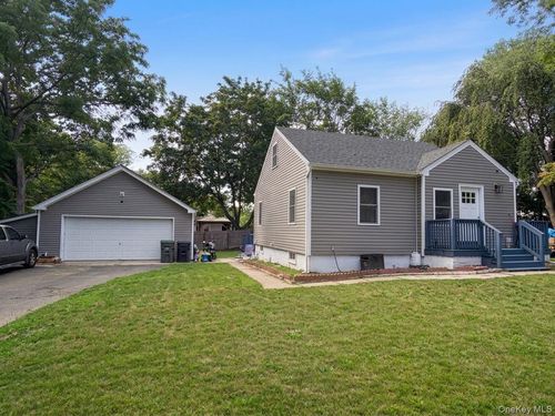 56 Gould Rd, Centereach, NY, 11720-2123 | Card Image